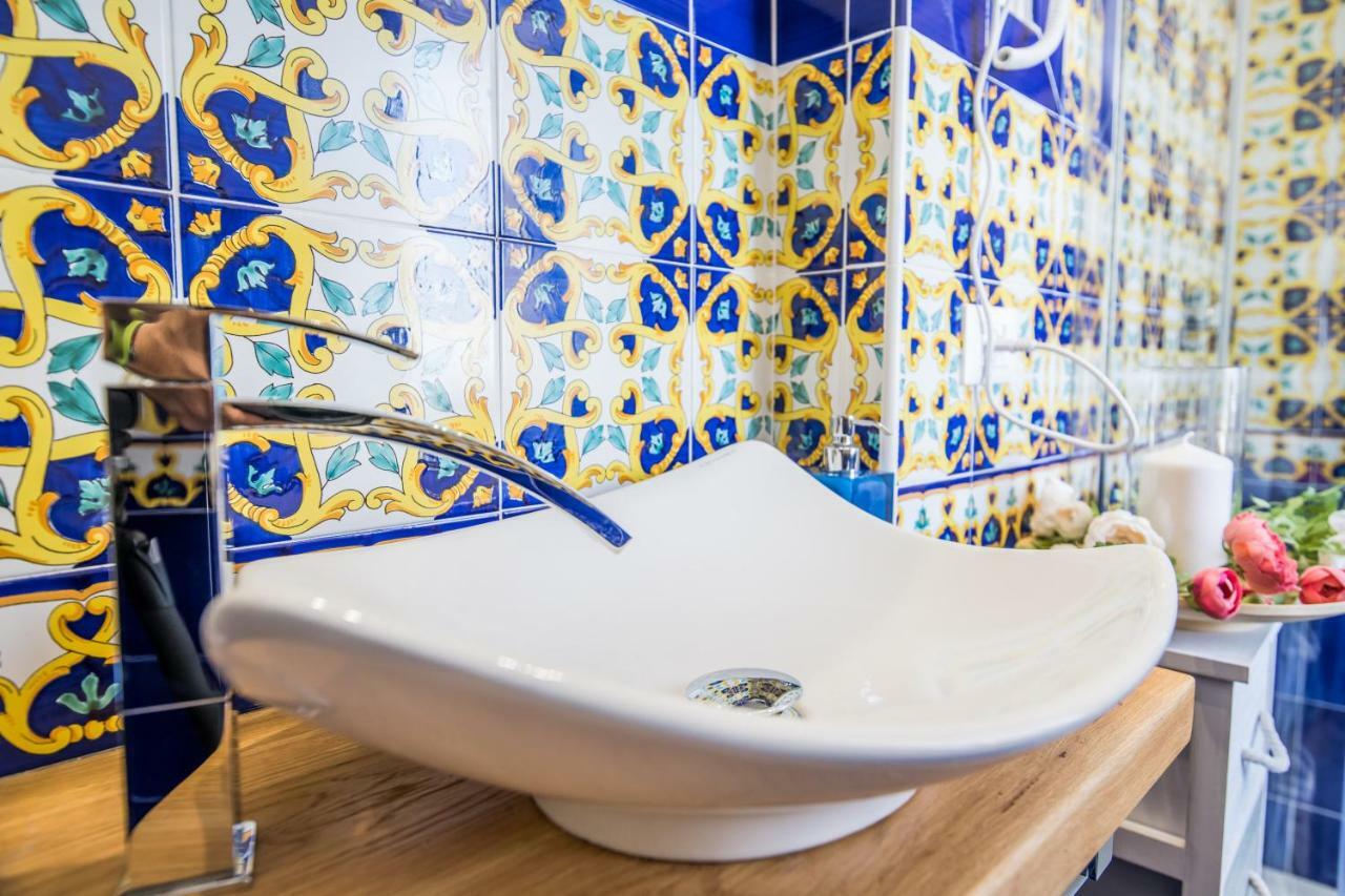 Suite Picasso Amalfi Buitenkant foto