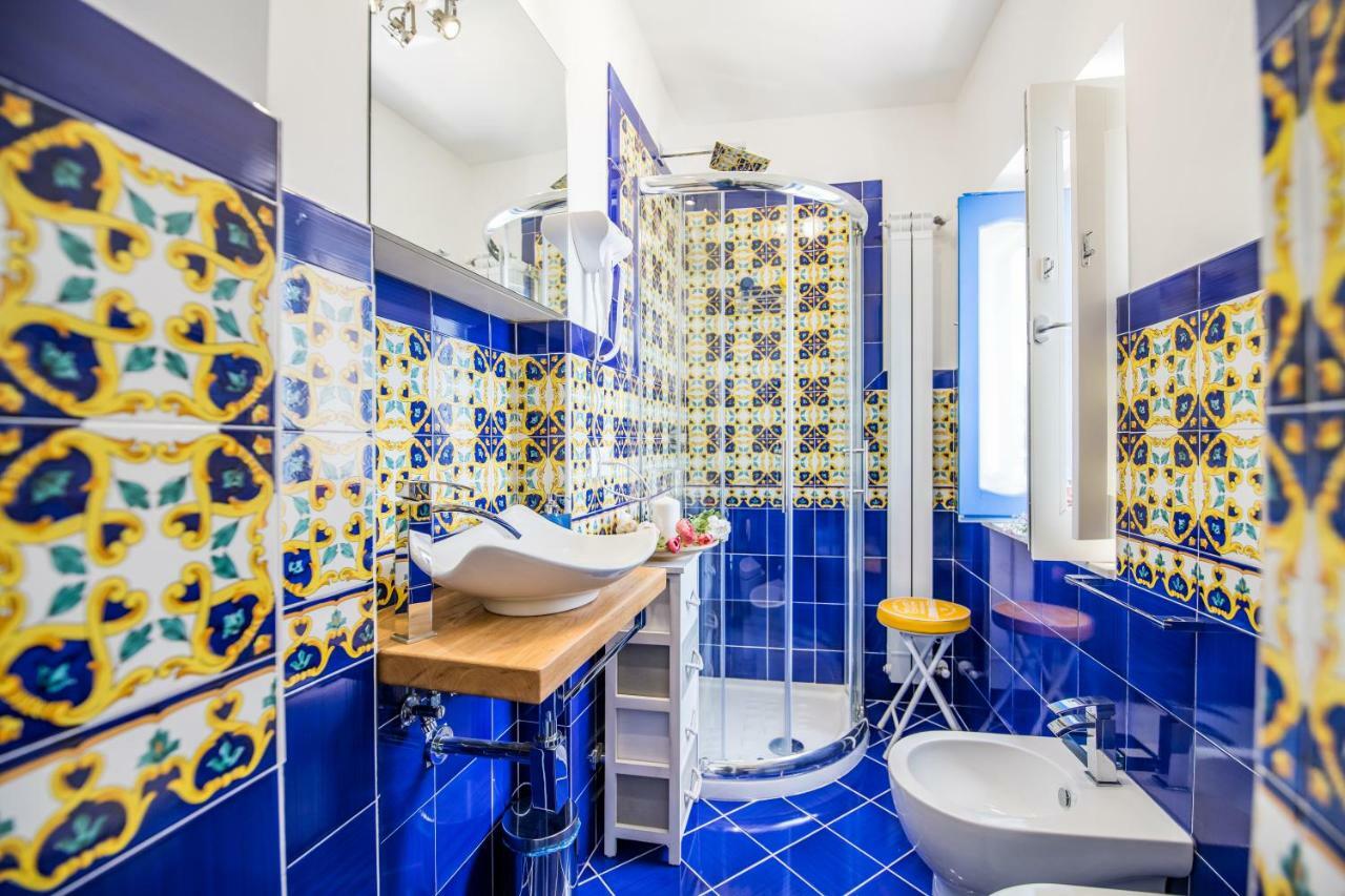 Suite Picasso Amalfi Buitenkant foto