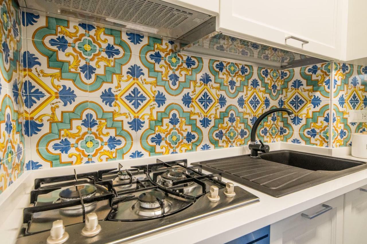 Suite Picasso Amalfi Buitenkant foto