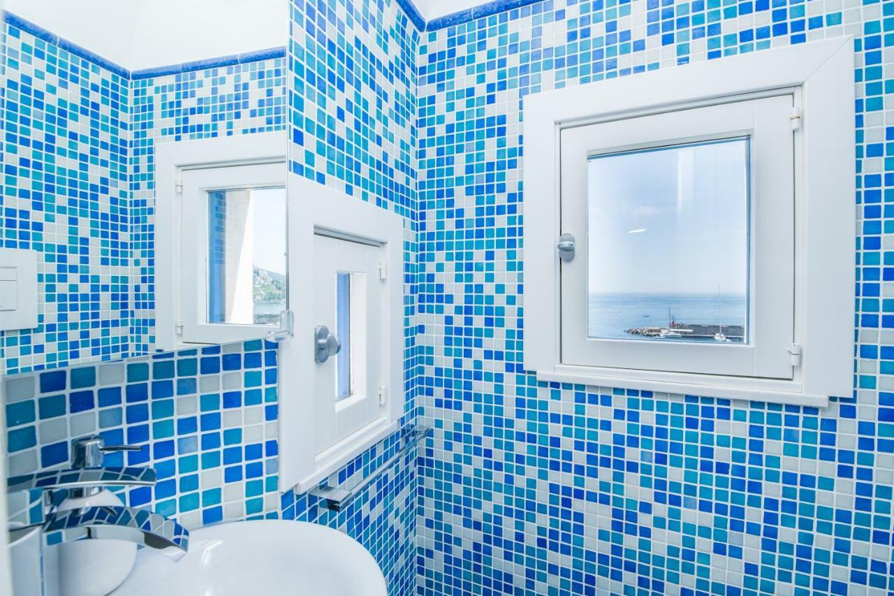 Suite Picasso Amalfi Buitenkant foto