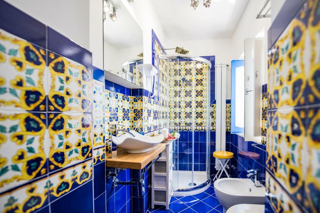 Suite Picasso Amalfi Buitenkant foto